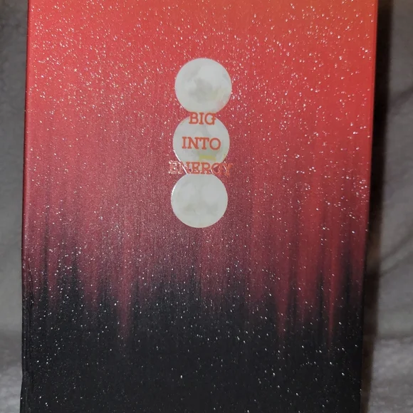 New Authentic Rock The Universe Labubu - Picture 10 of 12